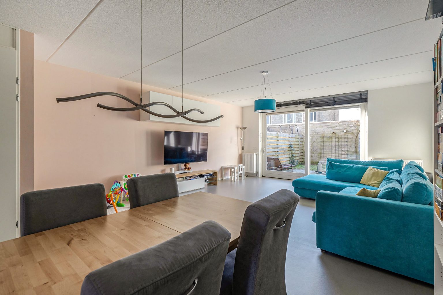 15Fritz Dietrich Kahlenbergstraat 7b-16